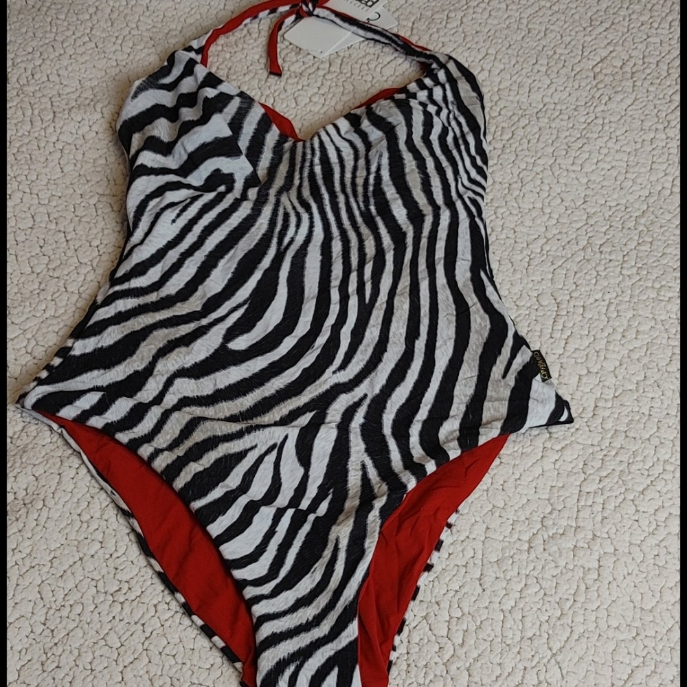 Parah swimsuit Women's Size U.S.A 36(Small)